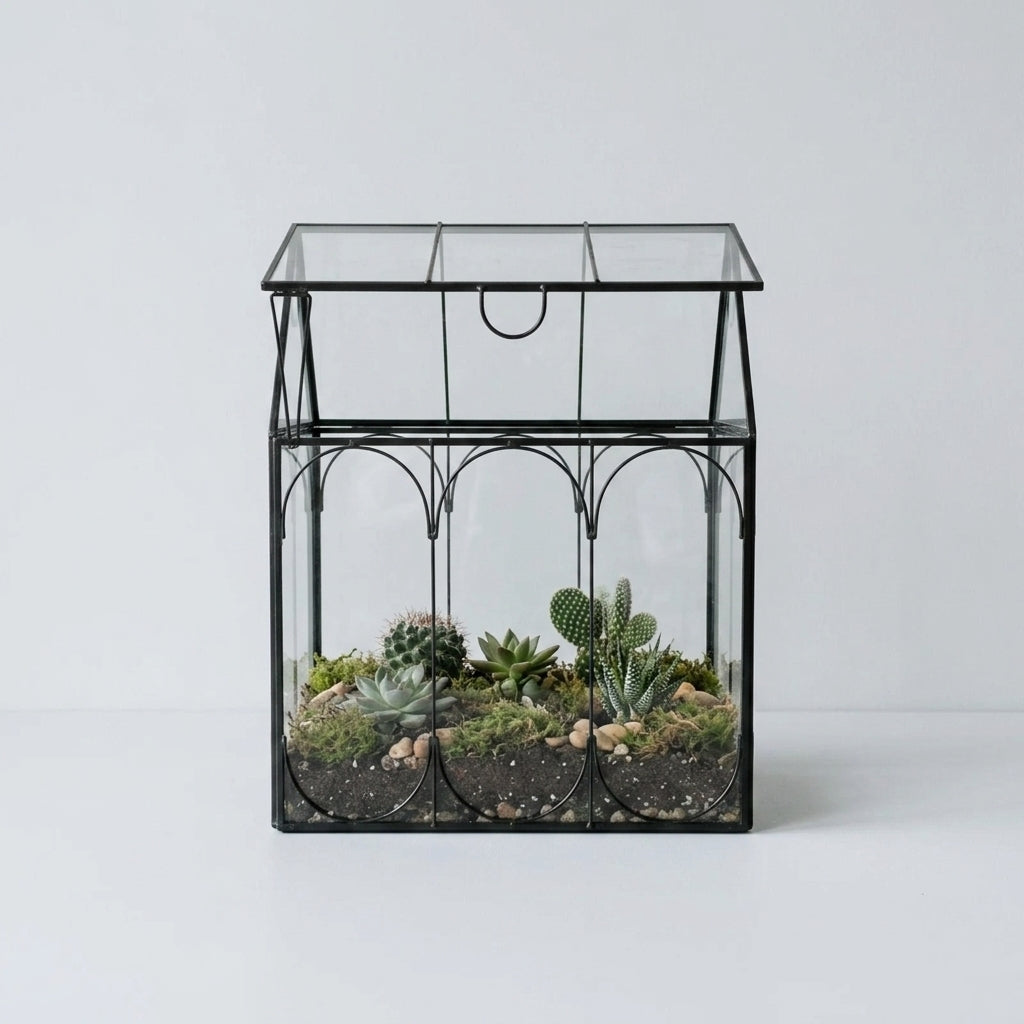 Terrarium maison en verre avec cadre en métal noir